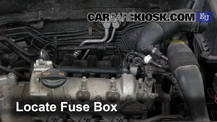 2010 Skoda Fabia S 1.2L 3 Cyl. Fuse (Engine)